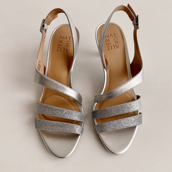 ✨New NATURALIZER Taimi Slingback Glitter Sandals NWOB - Picture 3 of 9